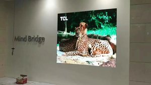 新百商場LED全彩顯示屏