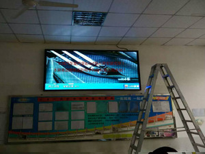 長(zhǎng)城汽車(chē)室內(nèi)LED全彩顯示屏