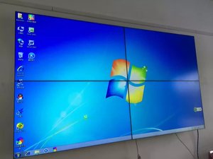 南京大明路七橋小學(xué)46寸2x2拼接屏