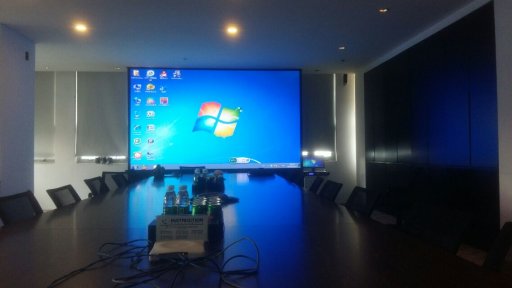 南京新與力文化傳媒公司P3全彩顯示屏.jpg